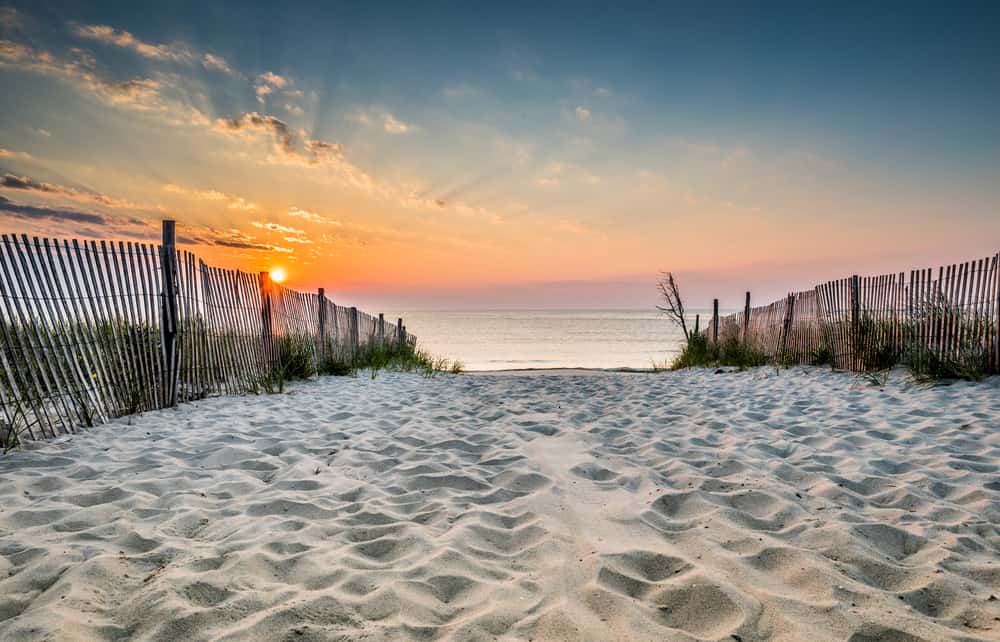 Dewey Beach - beautiful places to visit in Delaware