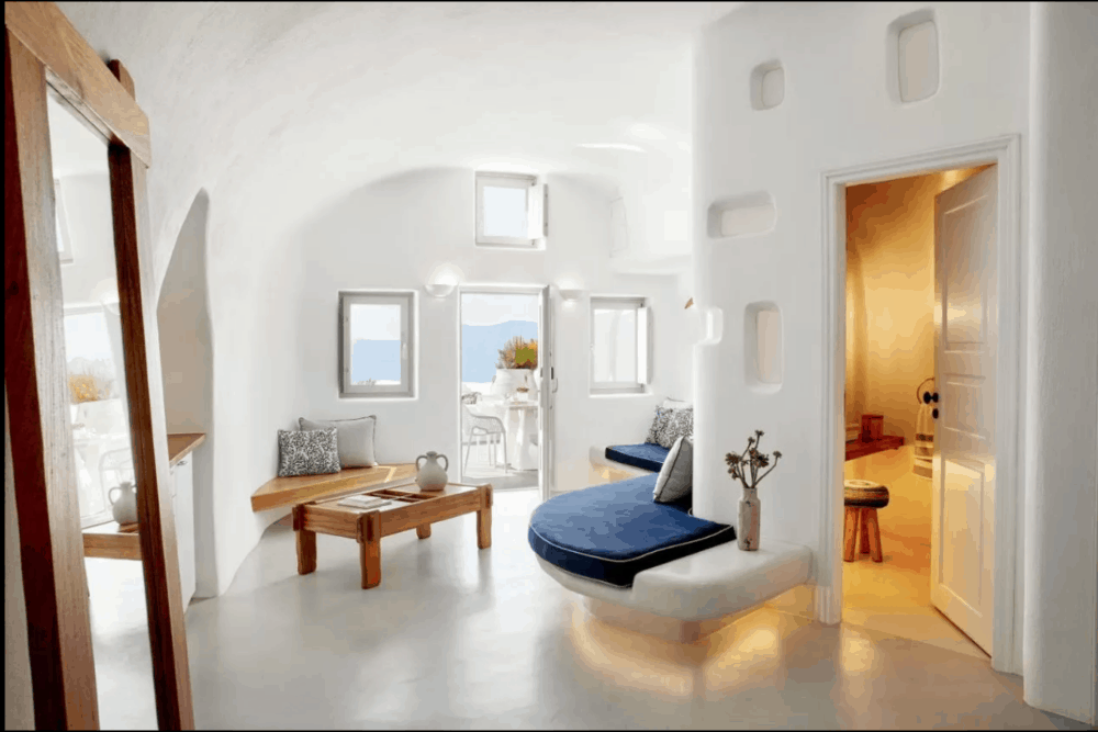 Couples hotels in Santorini