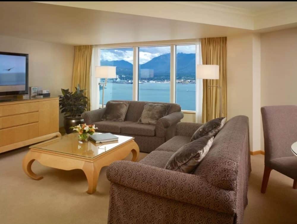 Romantic hotel suite in Vancouver
