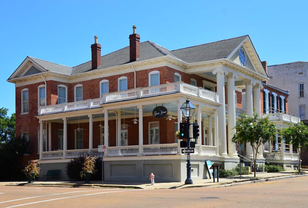 Natchez - best places to visit in the Mississippi