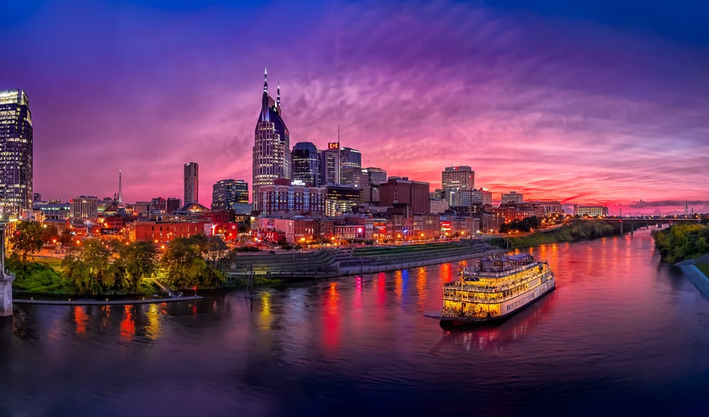 Nashville - best places to Tennessee