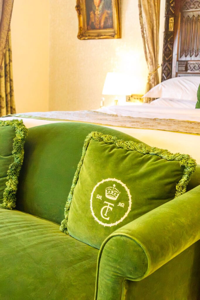 Thornbury Castle sofa