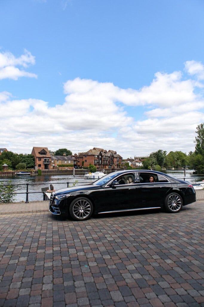Windsor to Heathrow chauffeur taxi service
